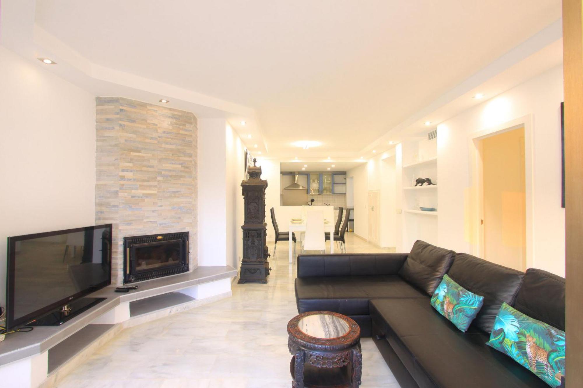 1080 Beachfront Penthouse 3 Floors Jacuzzi 2 Pools Wifi Roof Terrace Марбелья Экстерьер фото